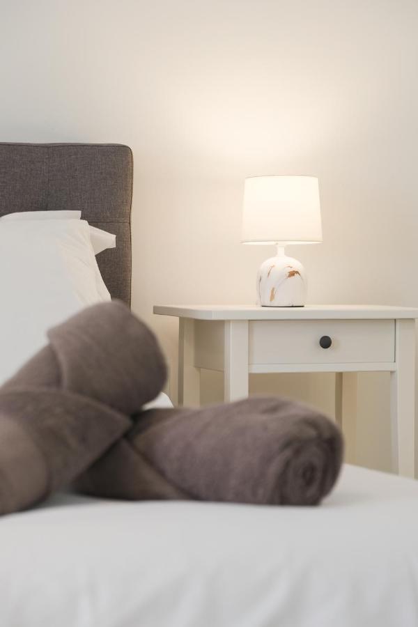 شقة 21 Townhouse In St Julians سانت جوليان المظهر الخارجي الصورة