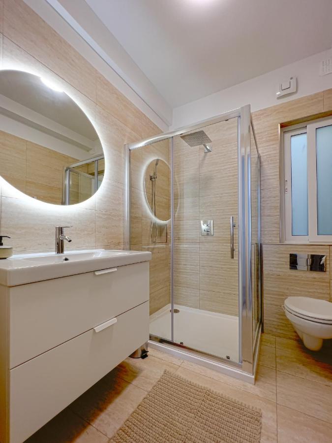 شقة 21 Townhouse In St Julians سانت جوليان المظهر الخارجي الصورة